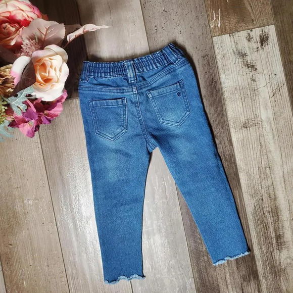 Jessica Simpson Toddler Girl Size 18m Skinny Jeans Medium Wash Blue Raw Hem - Picture 2 of 15